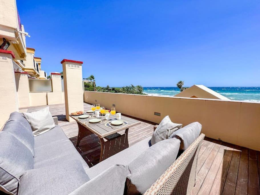 Oleholidays 1133 Romana Playa Primera Linea Playa Marbella Exterior foto